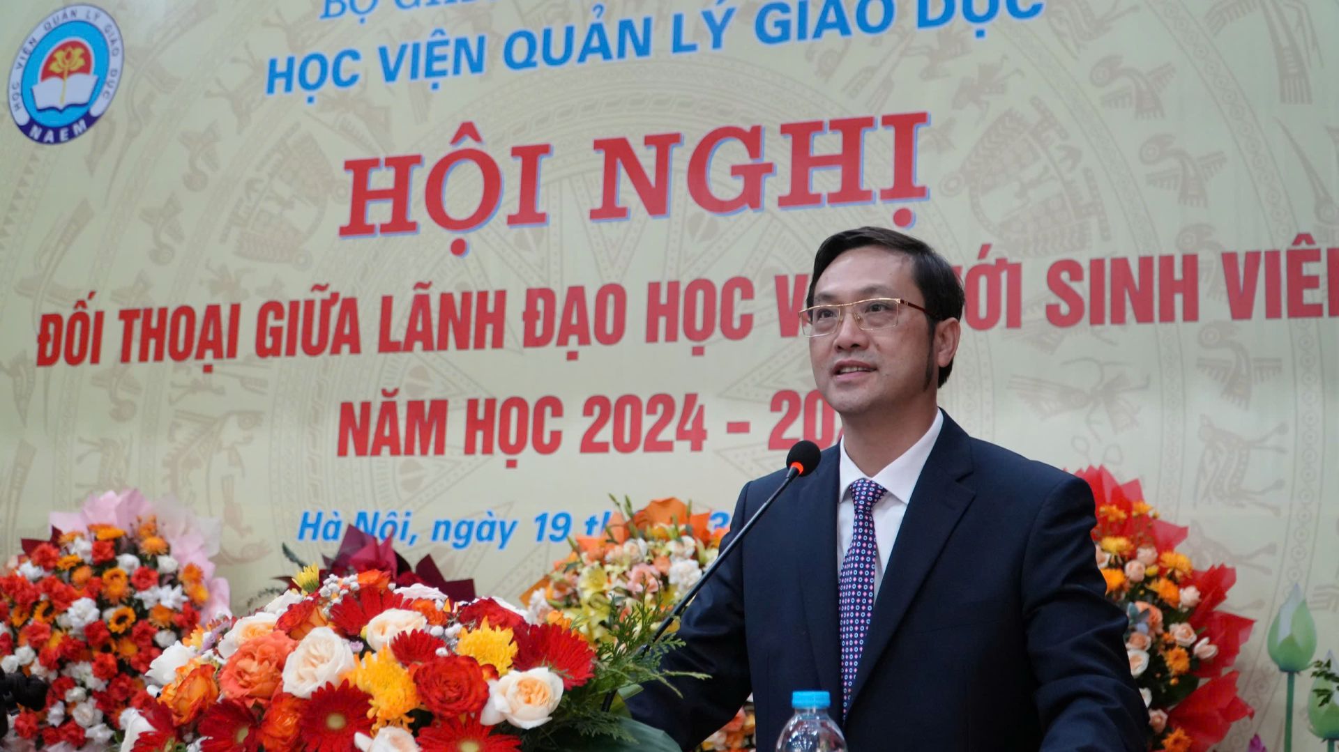 Hội nghị Đối thoại giữa lãnh đạo 888B19 phiên bản mới với sinh viên 2024 - 2025