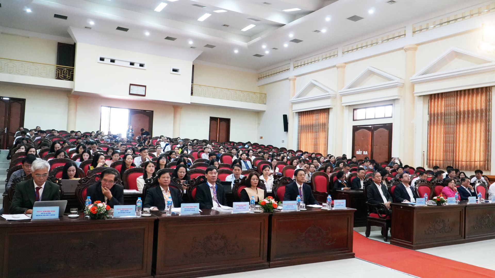 Hội thảo khoa học quốc gia: Phát triển năng lực quản lý 888B com đăng nhập trong bối cảnh thực hiện mô hình chính quyền địa phương hai cấp