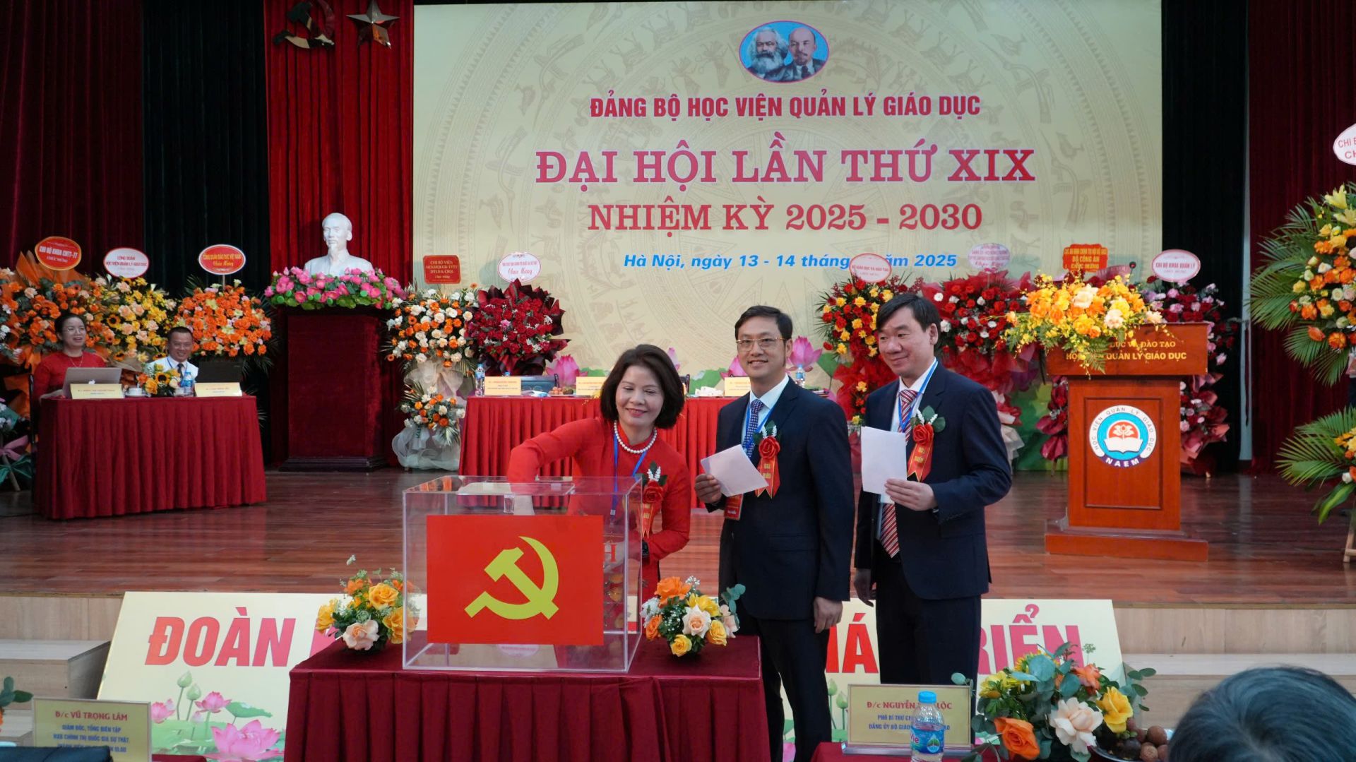 Đảng bộ 888B19 phiên bản mới Quản lý 888B com đăng nhập thể hiện rõ vai trò chính trị