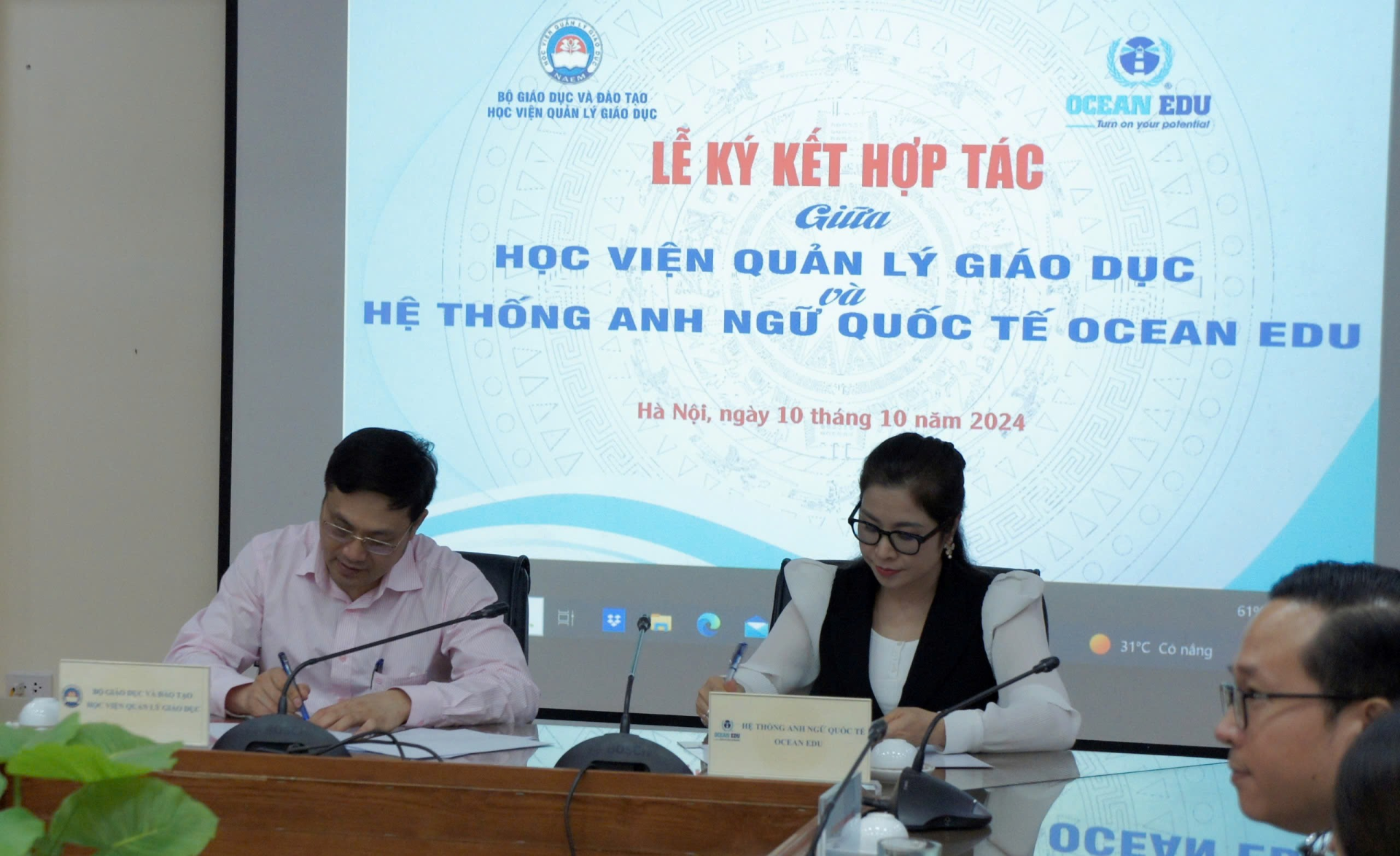Ký thỏa Thuận hợp Tác giữa 888B19 phiên bản mới Quản lý 888B com đăng nhập và Hệ thống Anh ngữ Quốc tế OCEAN EDU
