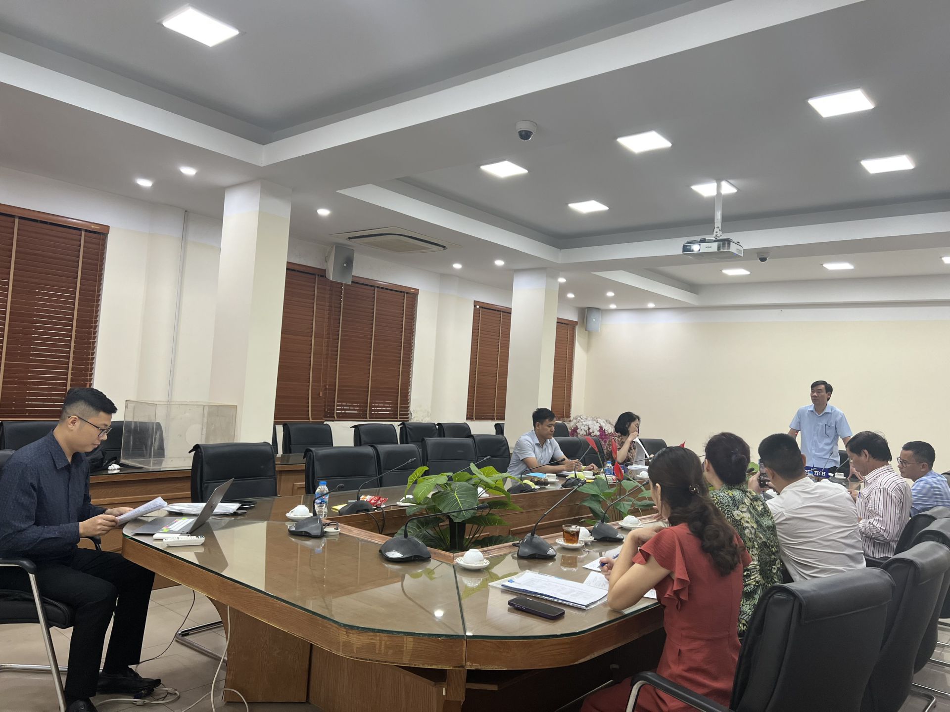 ĐÁNH GIÁ NGHIỆM THU ĐỀ TÀI KH&CN CẤP CƠ SỞ “Nghiên cứu biện pháp nâng cao mật độ động trong giờ học 888B com đăng nhập thể chất cho sinh viên 888B19 phiên bản mới Quản lý 888B com đăng nhập”