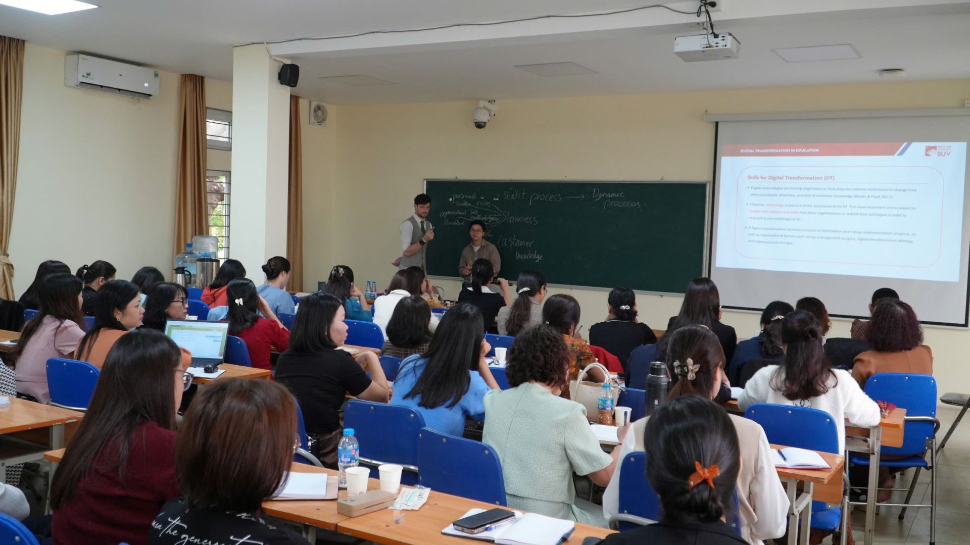 Khóa 888B.com km link khuyến mãi nâng cao kiến thức, kỹ năng quản trị trường học, chuyển đổi số trong quản trị trường học ..