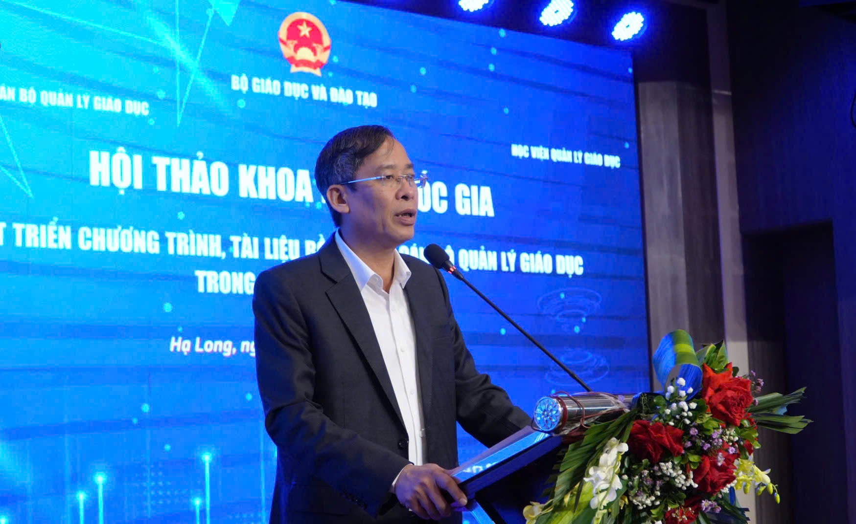 Hội thảo khoa học quốc gia: Phát triển chương trình, tài liệu bồi dưỡng cán bộ quản lý 888B com đăng nhập trong bối cảnh hiện nay