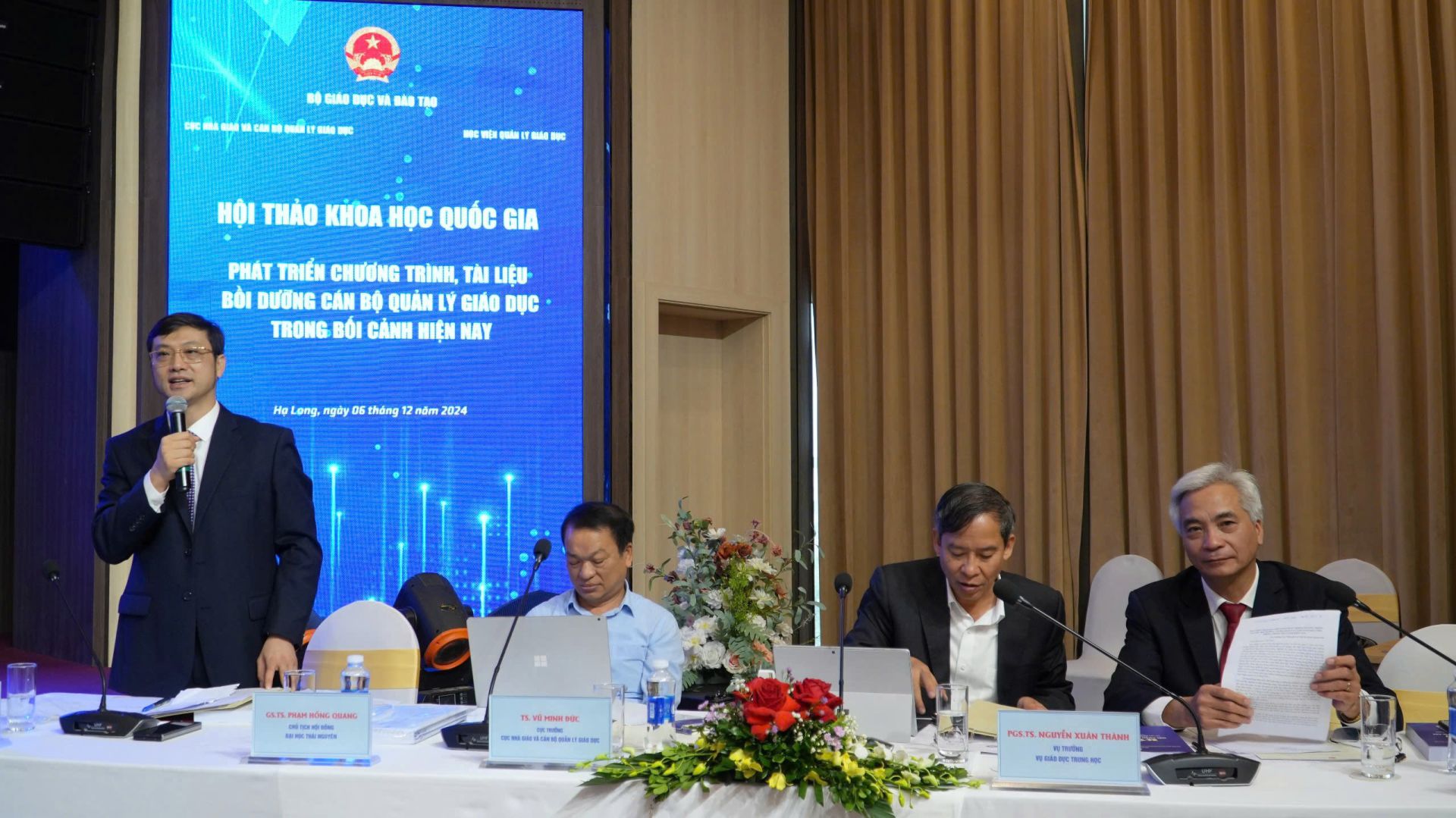 Hội thảo khoa học quốc gia: Phát triển chương trình, tài liệu bồi dưỡng cán bộ quản lý 888B com đăng nhập trong bối cảnh hiện nay