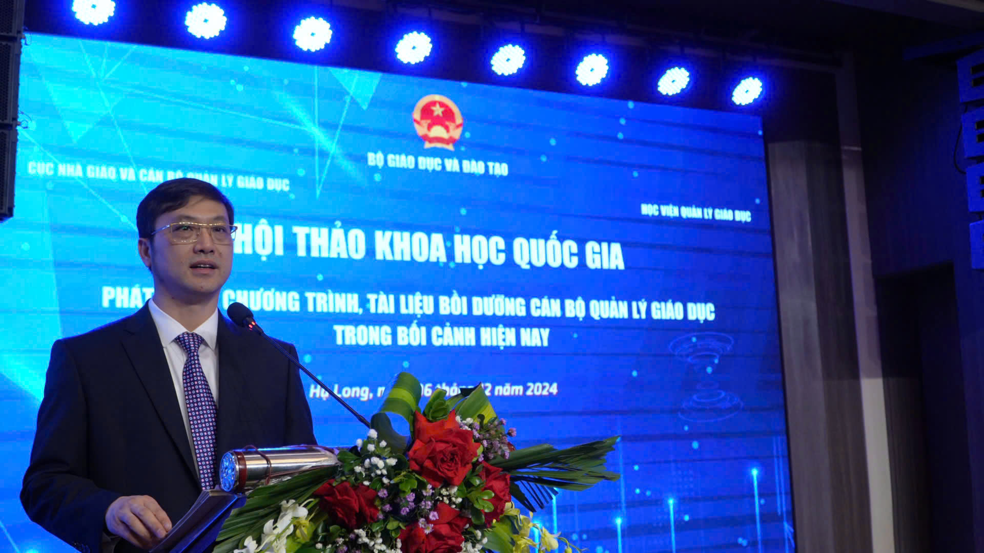 Hội thảo khoa học quốc gia: Phát triển chương trình, tài liệu bồi dưỡng cán bộ quản lý 888B com đăng nhập trong bối cảnh hiện nay