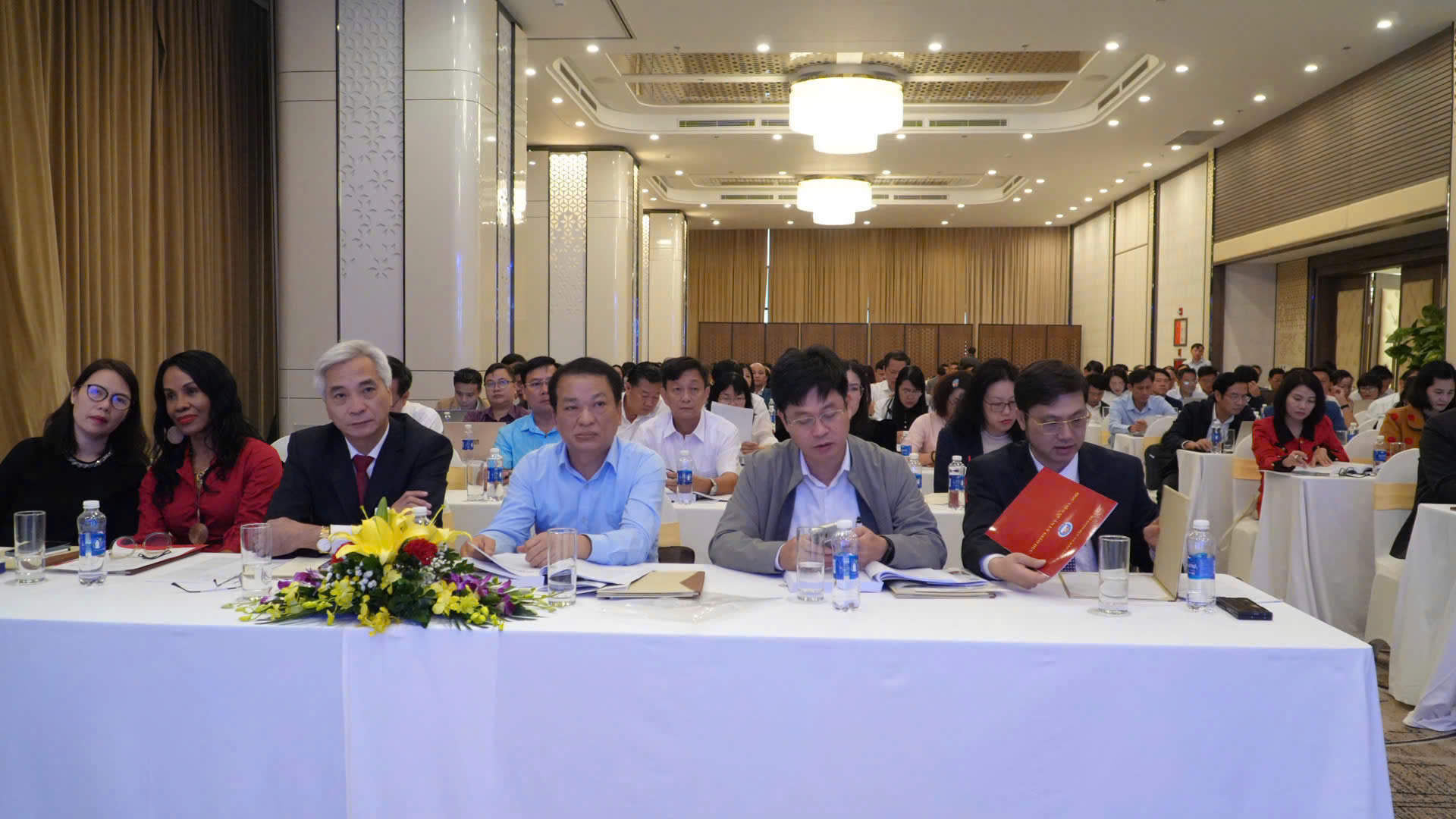 Hội thảo khoa học quốc gia: Phát triển chương trình, tài liệu bồi dưỡng cán bộ quản lý 888B com đăng nhập trong bối cảnh hiện nay