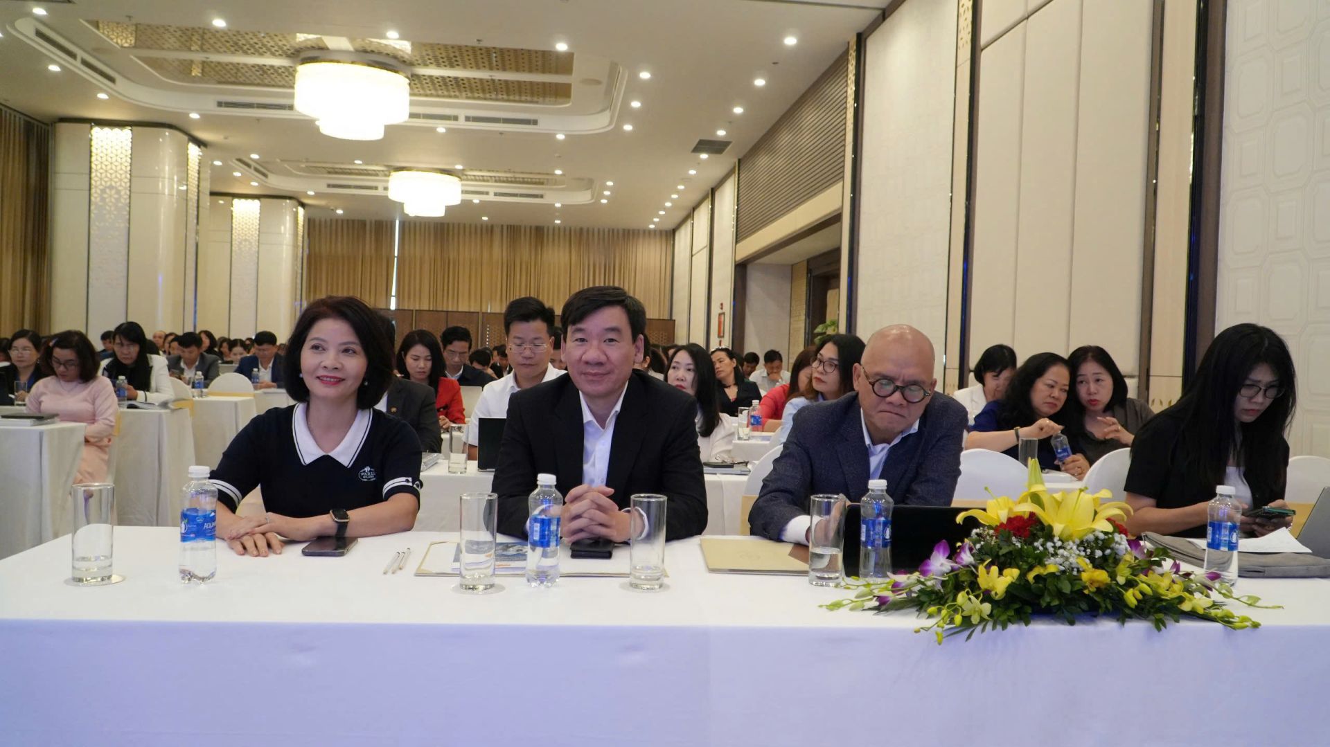 Hội thảo khoa học quốc gia: Phát triển chương trình, tài liệu bồi dưỡng cán bộ quản lý 888B com đăng nhập trong bối cảnh hiện nay