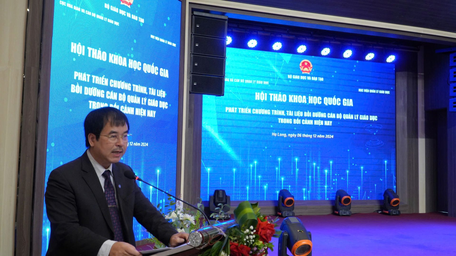 Hội thảo khoa học quốc gia: Phát triển chương trình, tài liệu bồi dưỡng cán bộ quản lý 888B com đăng nhập trong bối cảnh hiện nay
