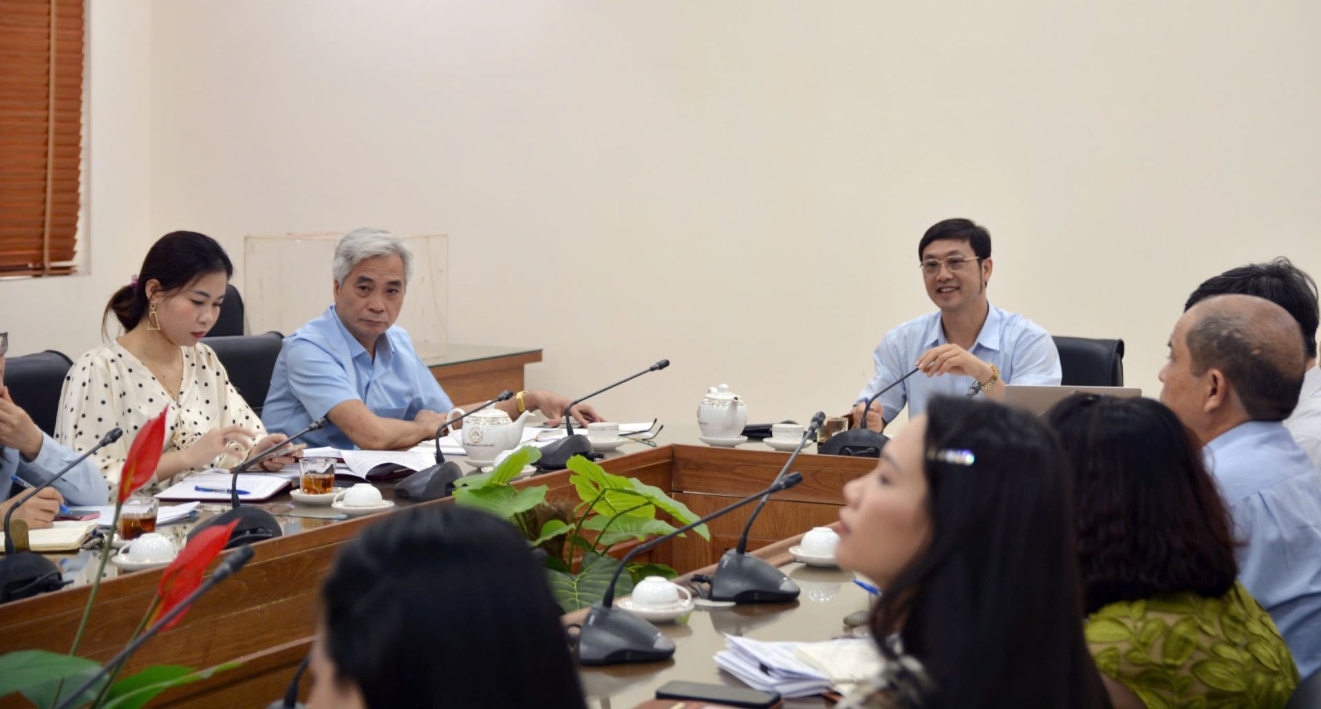 PGS.TS Phạm Văn Thuần, Giám đốc 888B19 phiên bản mới làm việc với Phòng Quản lý khoa học, Link Km288b. com ưu đãi khủng và Tạp chí