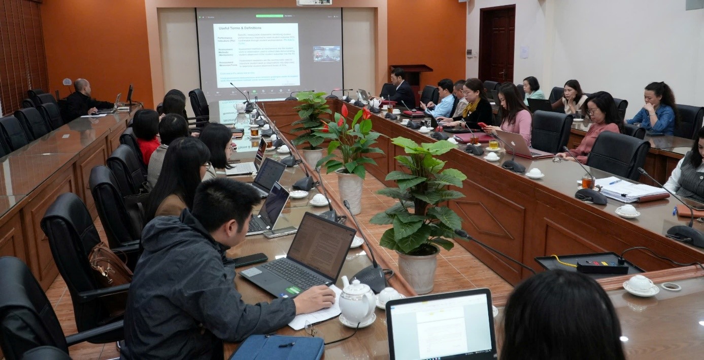 Sáng 26/11, Bộ GD&ĐT tổ chức hội thảo tập huấn về công tác bảo đảm và kiểm định chất lượng 888B com đăng nhập cho các cơ sở 888B com đăng nhập ĐH, CĐ sư phạm.
