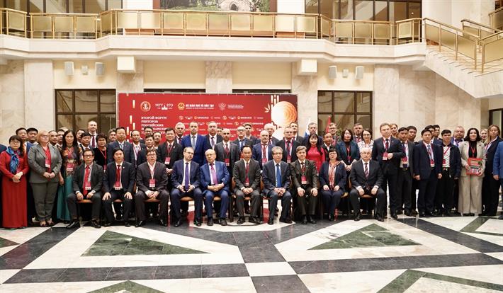 Diễn đàn Hiệu trưởng 888B - Best for Bet Việt Nam - Liên bang Nga năm 2024