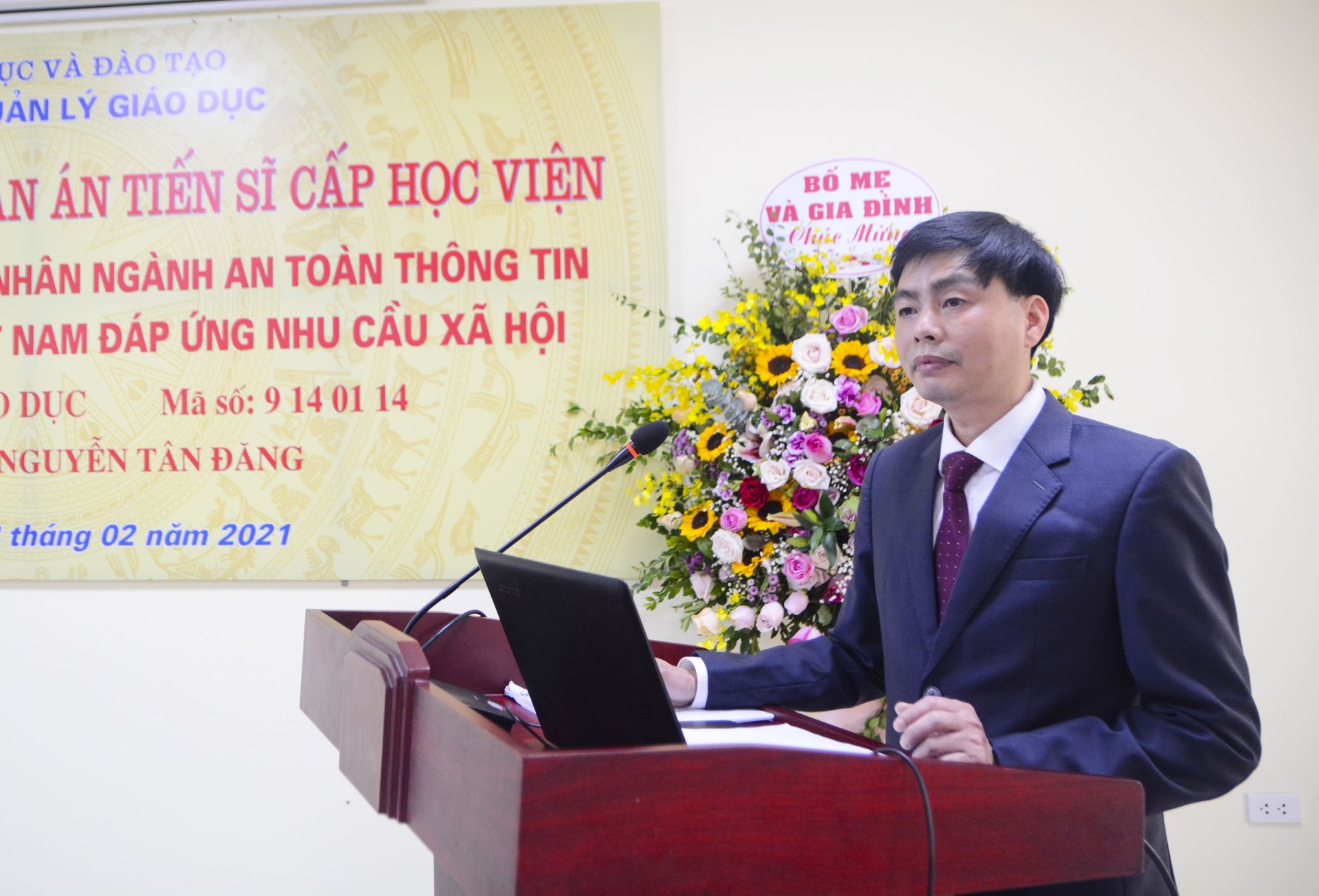 Nghiên cứu sinh Nguyễn Tân Đăng bảo vệ thành công Luận án Tiến sĩ tại 888B19 phiên bản mới Quản lý 888B com đăng nhập