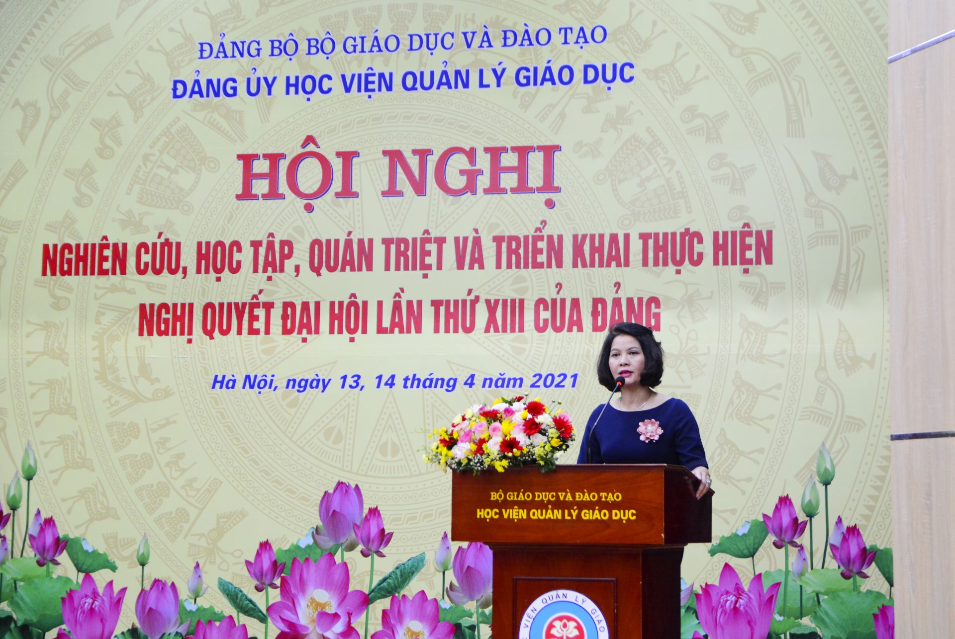 PGS.TS Nguyễn Thị Thu Hằng, Bí thư Đảng ủy, Chủ tịch Hội đồng 888B19 phiên bản mới Quản lý 888B com đăng nhập
