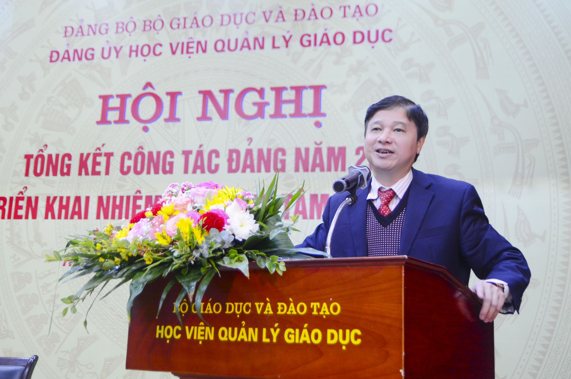 GS.TS Phạm Quang Trung, Phó Bí thư Đảng ủy, Giám đốc Học viện Quản lý giáo dục