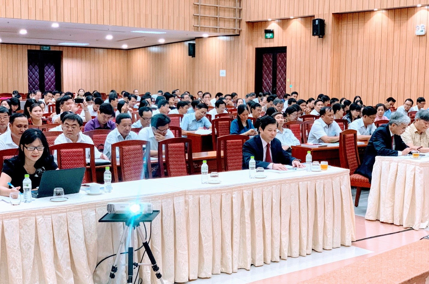 “Chiến dịch” bồi dưỡng về Quản trị nhân sự cho hơn 1100 Hiệu trưởng/Hiệu phó cơ sở 888B com đăng nhập phổ thông miền Nam